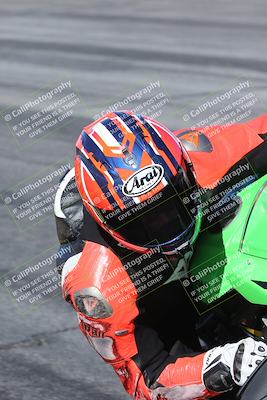 media/Dec-04-2025-Racers Edge (Thu) [[5ebc9f124d]]/2-A Group/1-Session 2 (Turn 7 Inside)/